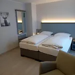 Mein Vierjahreszeiten Garni Superior Hotel 3*