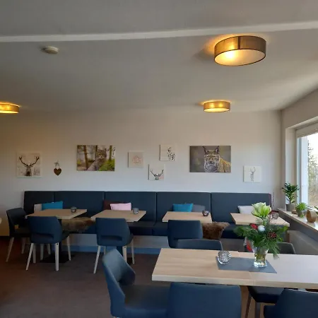 מלון Mein Vierjahreszeiten Garni Superior 3*